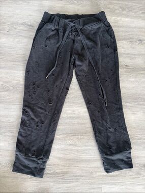 Active USA Black Distressed Lace-Up Joggers size large